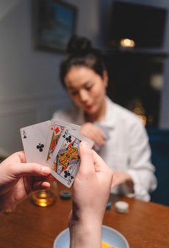 mậu binh trực tuyến F8bet